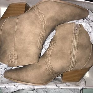 Brand new never worn booties!!
